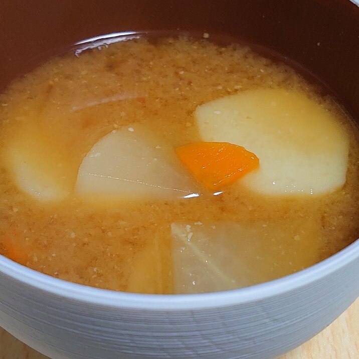 長いもと大根のお味噌汁